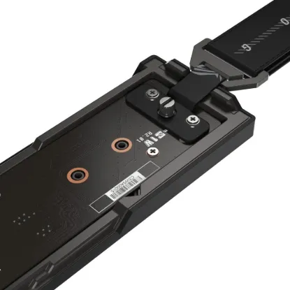 Obrázek ASUS Externí box pro SSD M.2 ROG STRIX AIOLOS, USB 3.2 Gen 2 x 2, ARGB, černá