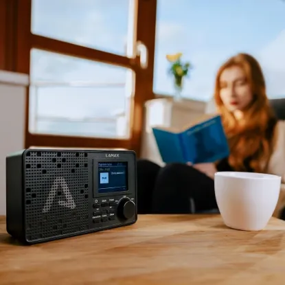 Obrázek LAMAX RadioVox1 DAB - Přenosné DAB+ rádio s FM tunerem a Bluetooth